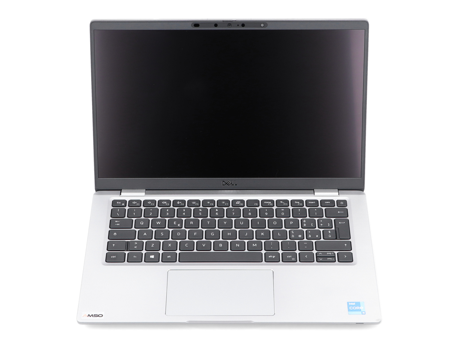 Srebrny laptop Dell z ciemnym ekranem, włoską klawiaturą i touchpadem, widziany od przodu na białym tle.