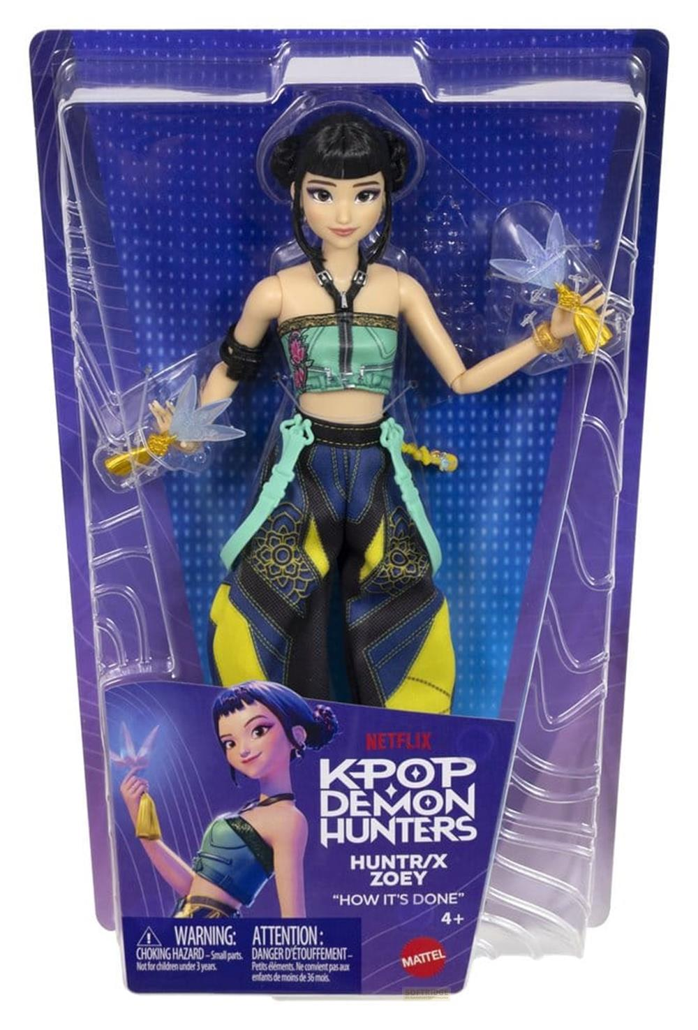 Figura de acción de Zoey de KPop Demon Hunters en su envase de plástico.