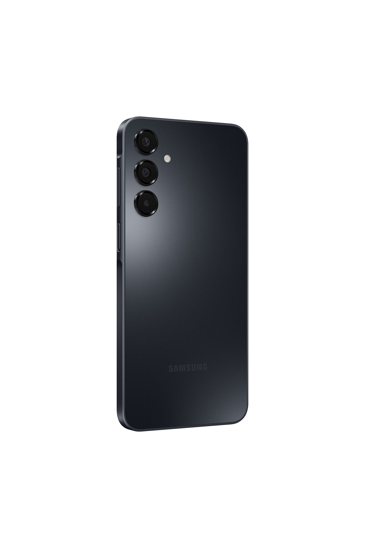 Üç dikey kamera merceği ve Samsung logosuna sahip siyah bir Samsung akıllı telefonun arkası.