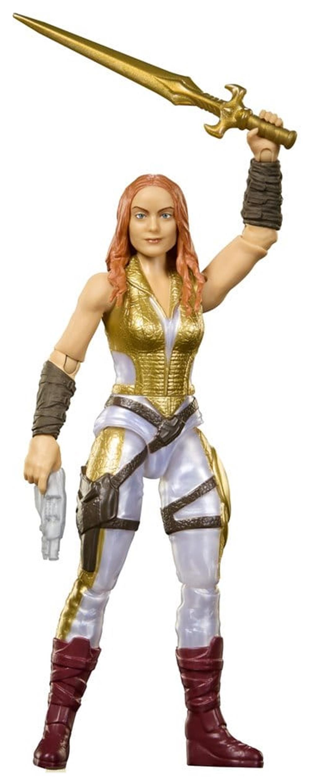 Figura de acción de una mujer pelirroja con traje blanco y dorado, sosteniendo una espada y un arma en el cinturón sobre fondo blanco.