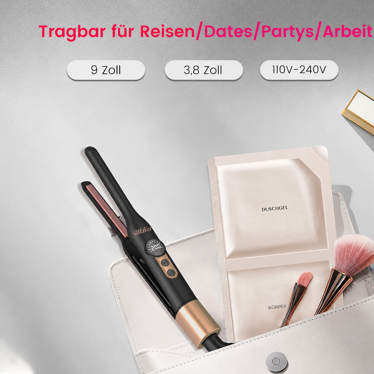Eine Haarsträtte, Duschgel und Make-up-Pinseln liegen in einer weißen Tasche.