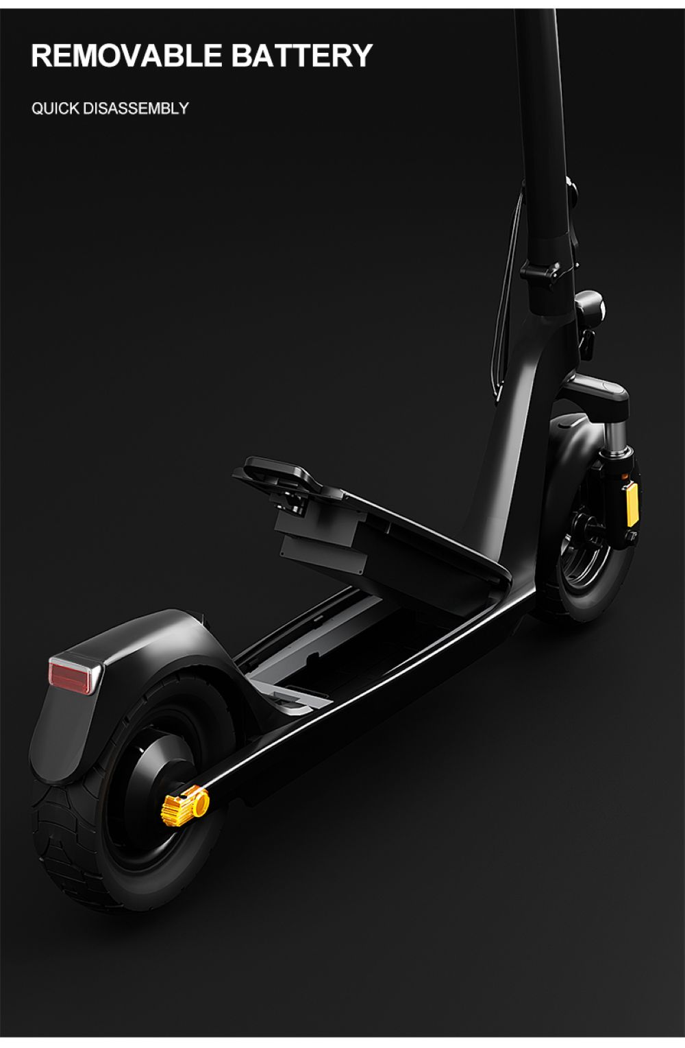 Un monopattino elettrico nero con vano batteria rimovibile su sfondo scuro.