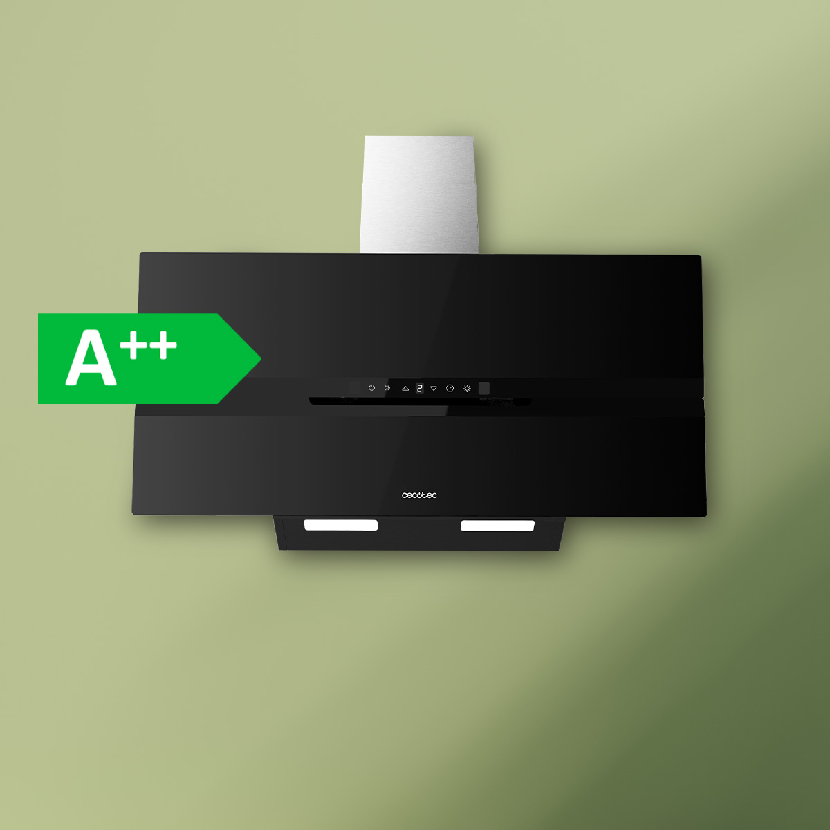 Una campana extractora negra con etiqueta de eficiencia energética A++ sobre fondo verde.