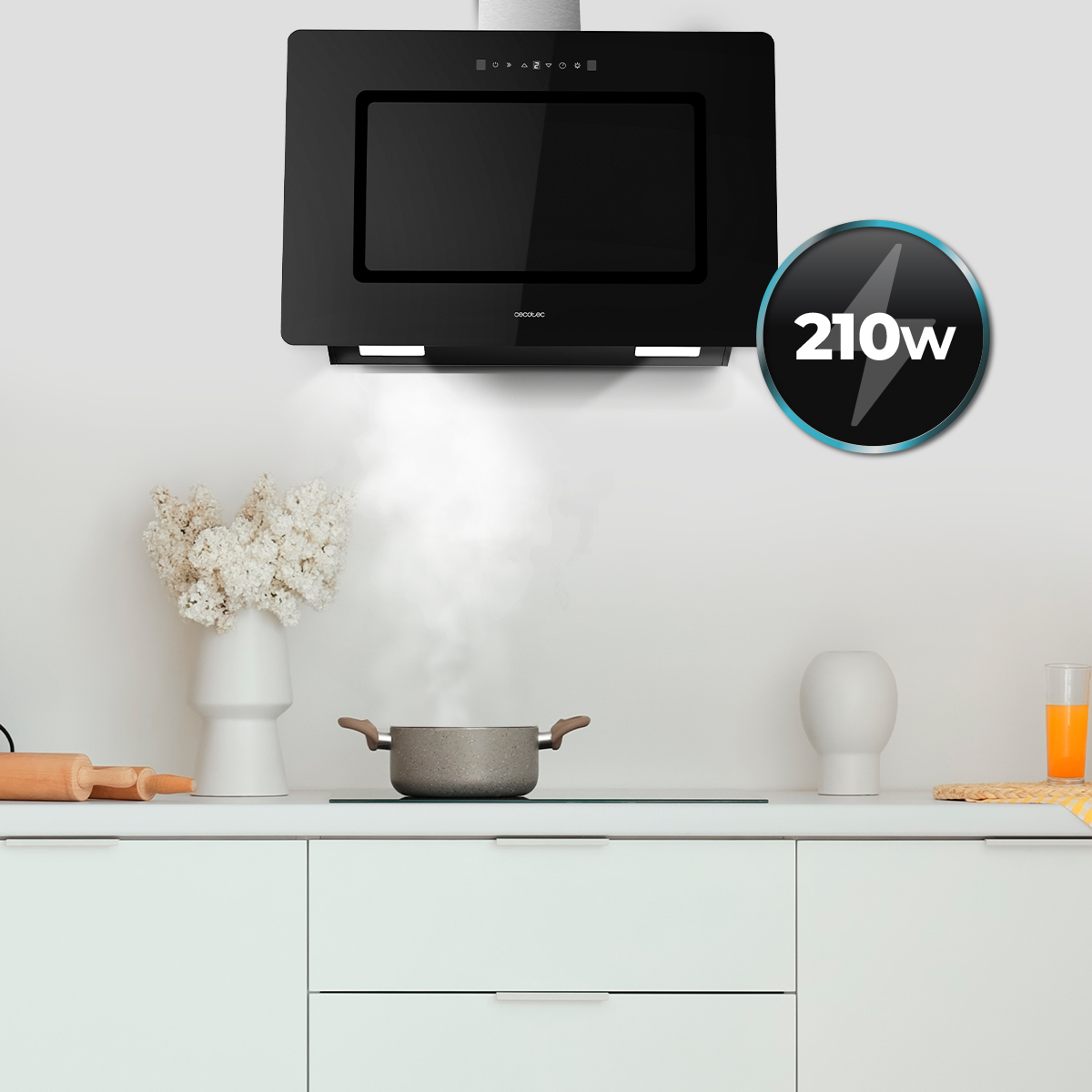 Campana extractora moderna sobre una olla con vapor en una cocina luminosa, con un icono de 210W.