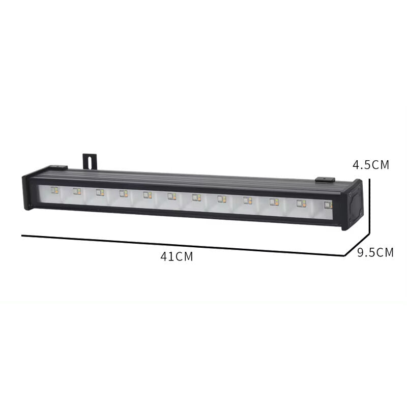 Lange schwarze LED-Leiste mit Maßen: 41 cm Länge, 9.5 cm Höhe, 4.5 cm Tiefe.