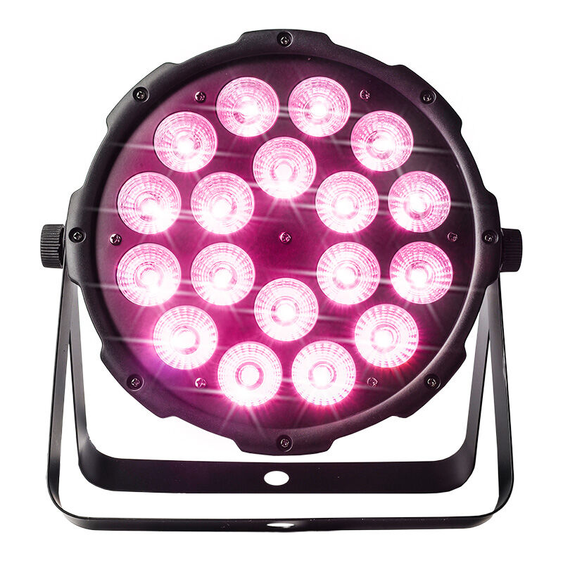 Runde schwarze LED-Bühnenleuchte mit achtzehn leuchtend rosa runden Strahlern auf einem schwarzen Metallständer.