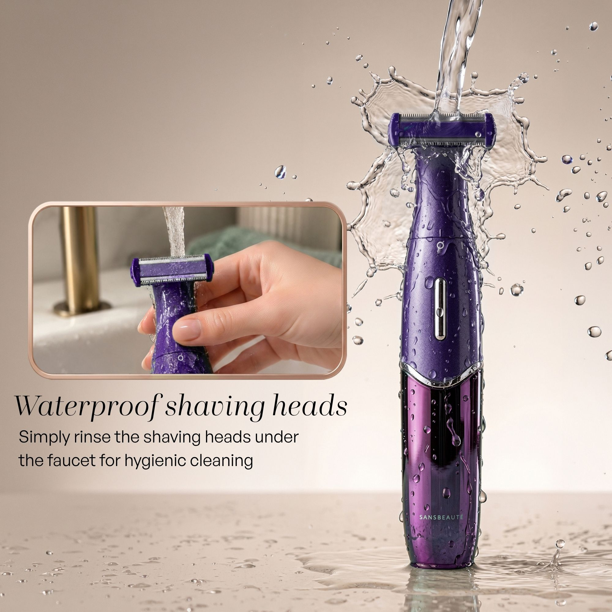 Een paars waterdicht scheerapparaat met opspattend water en een inzetstuk dat het afspoelen onder de kraan toont.