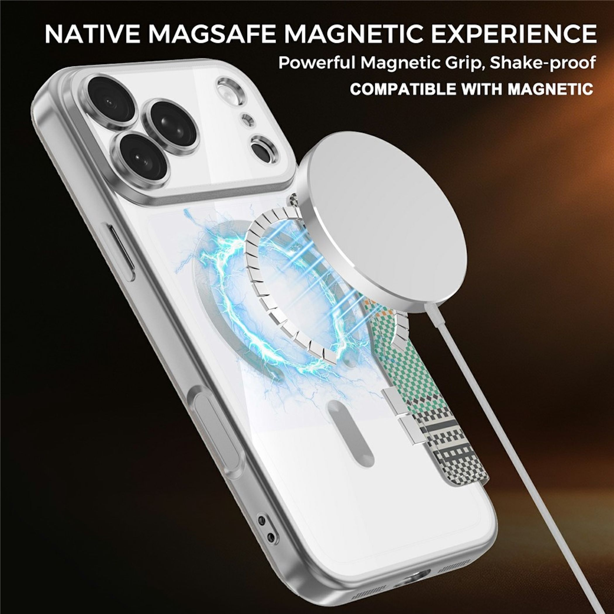 Eine weiße MagSafe-Ladeplatte haftet magnetisch an der Rückseite einer transparenten Handyhülle.