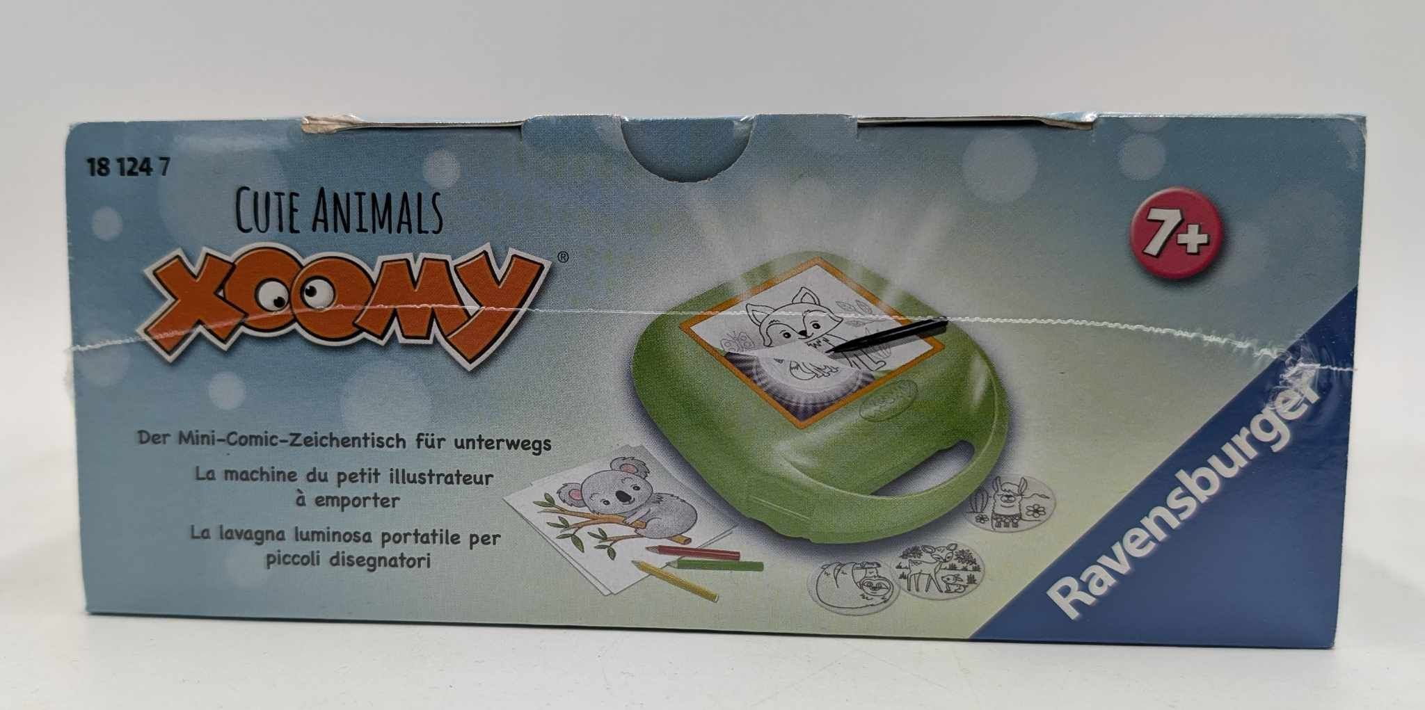 Die Produktverpackung des Ravensburger Xoomy Mini-Zeichentisches für süße Tiere, geeignet für Kinder ab 7 Jahren.