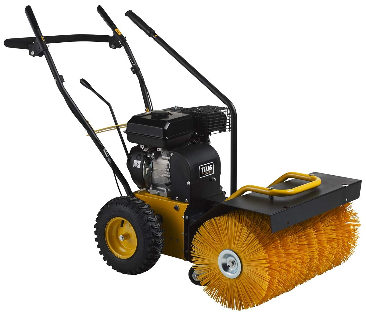 Eine gelb-schwarze Texas-Kehrmaschine mit Motor und großen gelben Bürsten auf weißem Hintergrund.
