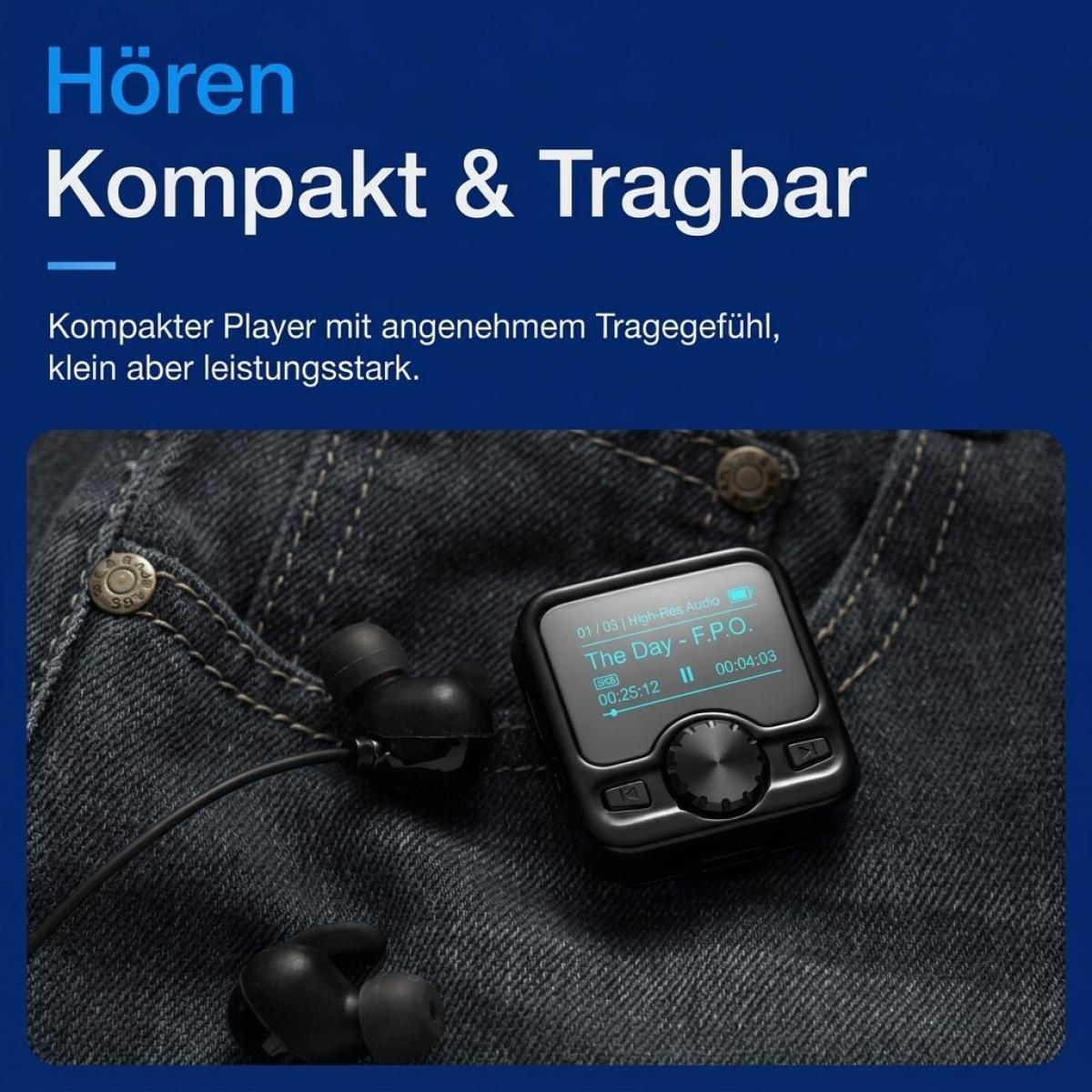 Ein kleiner schwarzer MP3-Player und Kopfhörer liegen auf blauen Jeans.