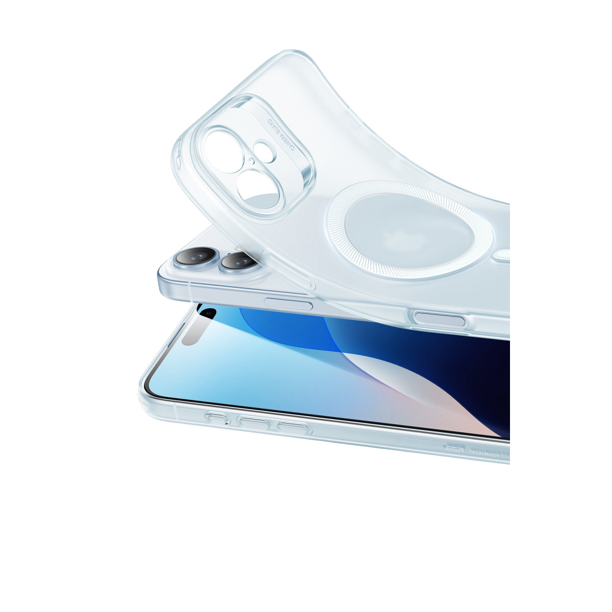 Modern bir akıllı telefonun üzerinde şeffaf MagSafe telefon kılıfı.