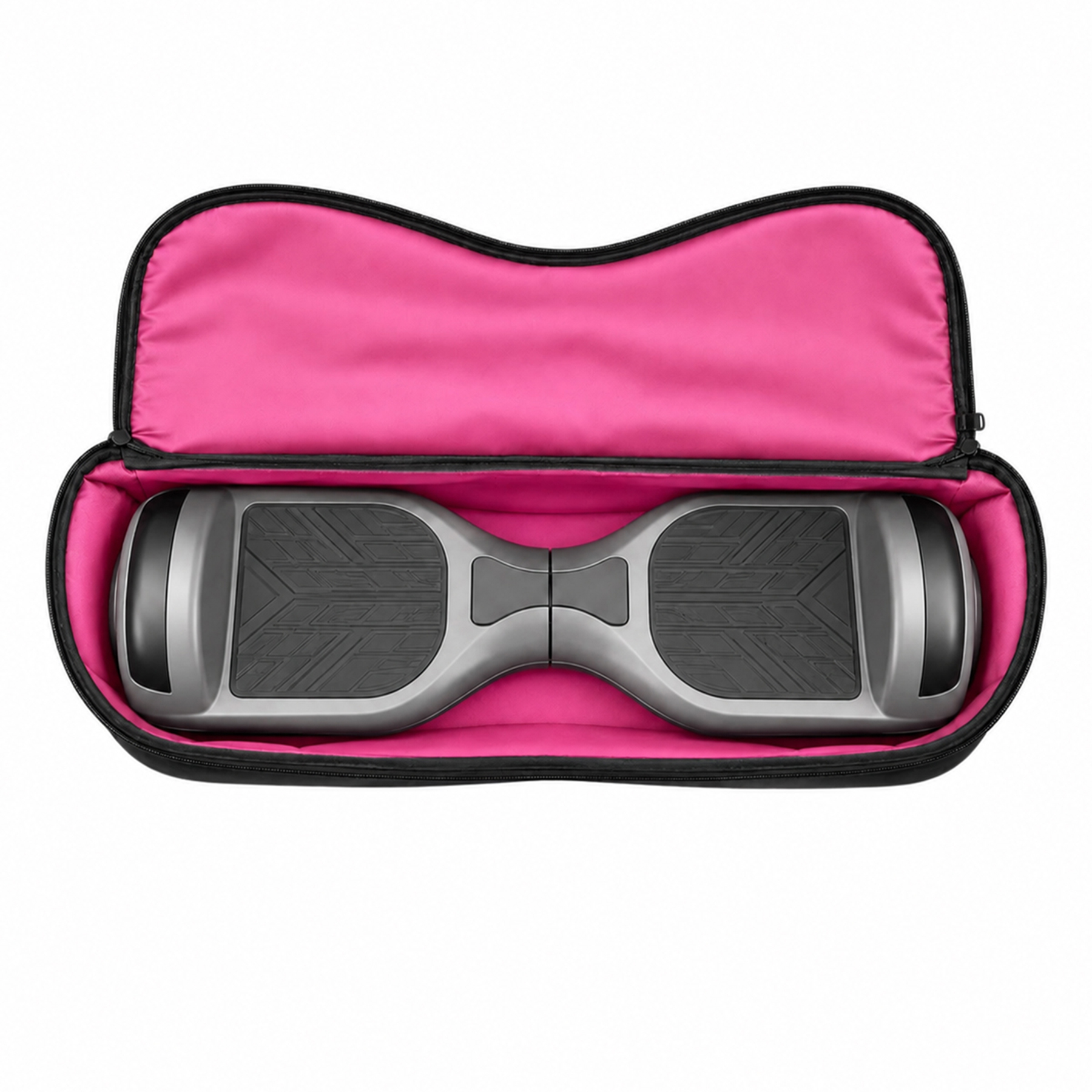 Beyaz arka planda, açık siyah ve pembe taşıma çantasının içinde yatay olarak duran gümüş renkli bir hoverboard.