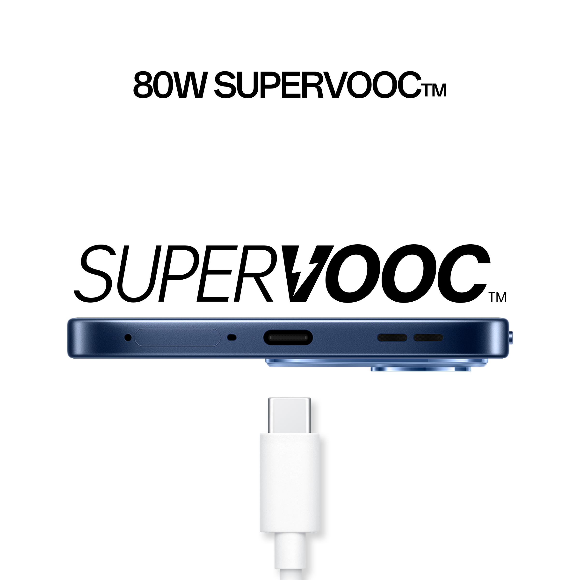 Parte inferiore di uno smartphone blu con porta USB-C e cavo di ricarica bianco sotto, con loghi Supervooc.