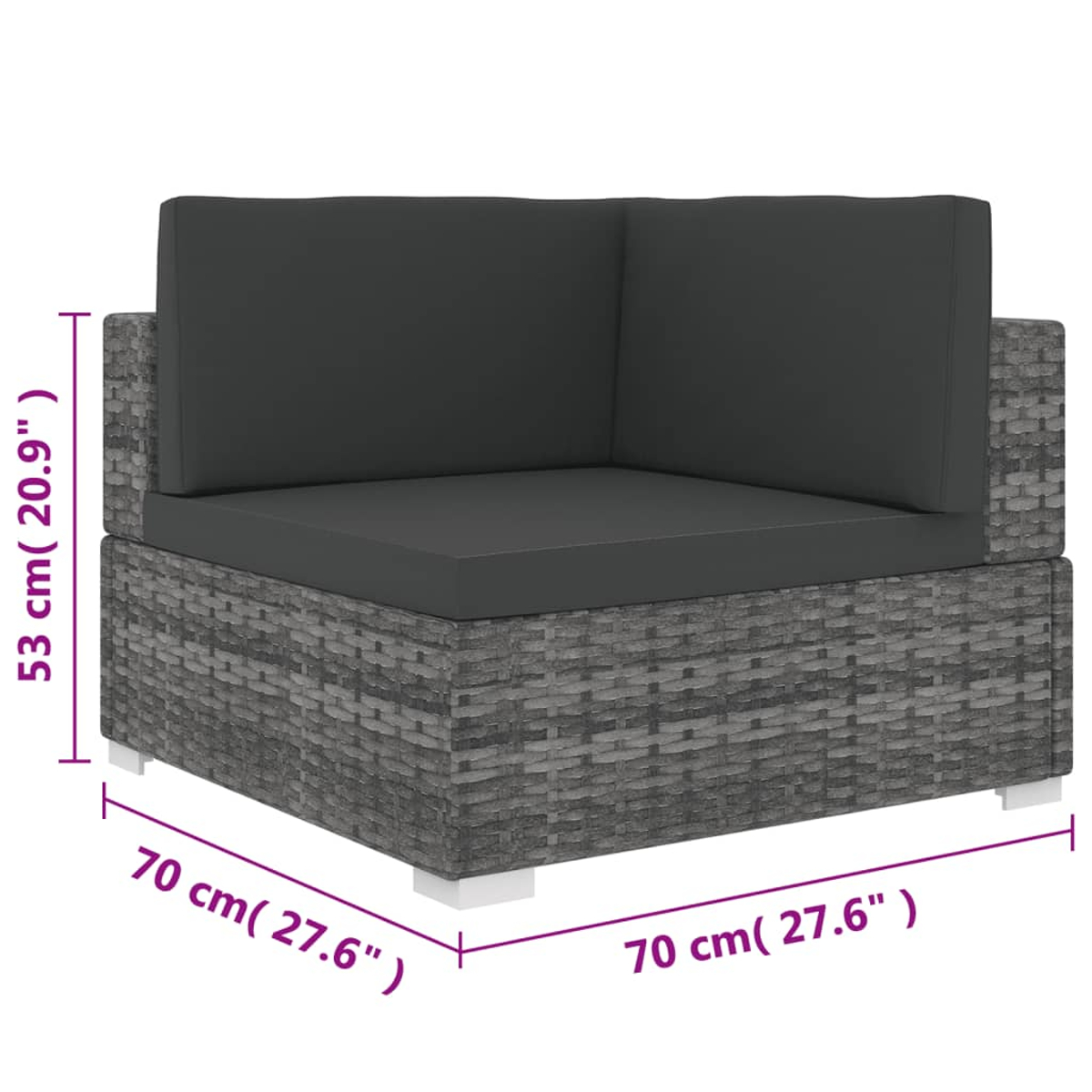Graues Rattan-Ecksofa mit dunklen Kissen und Maßangaben.
