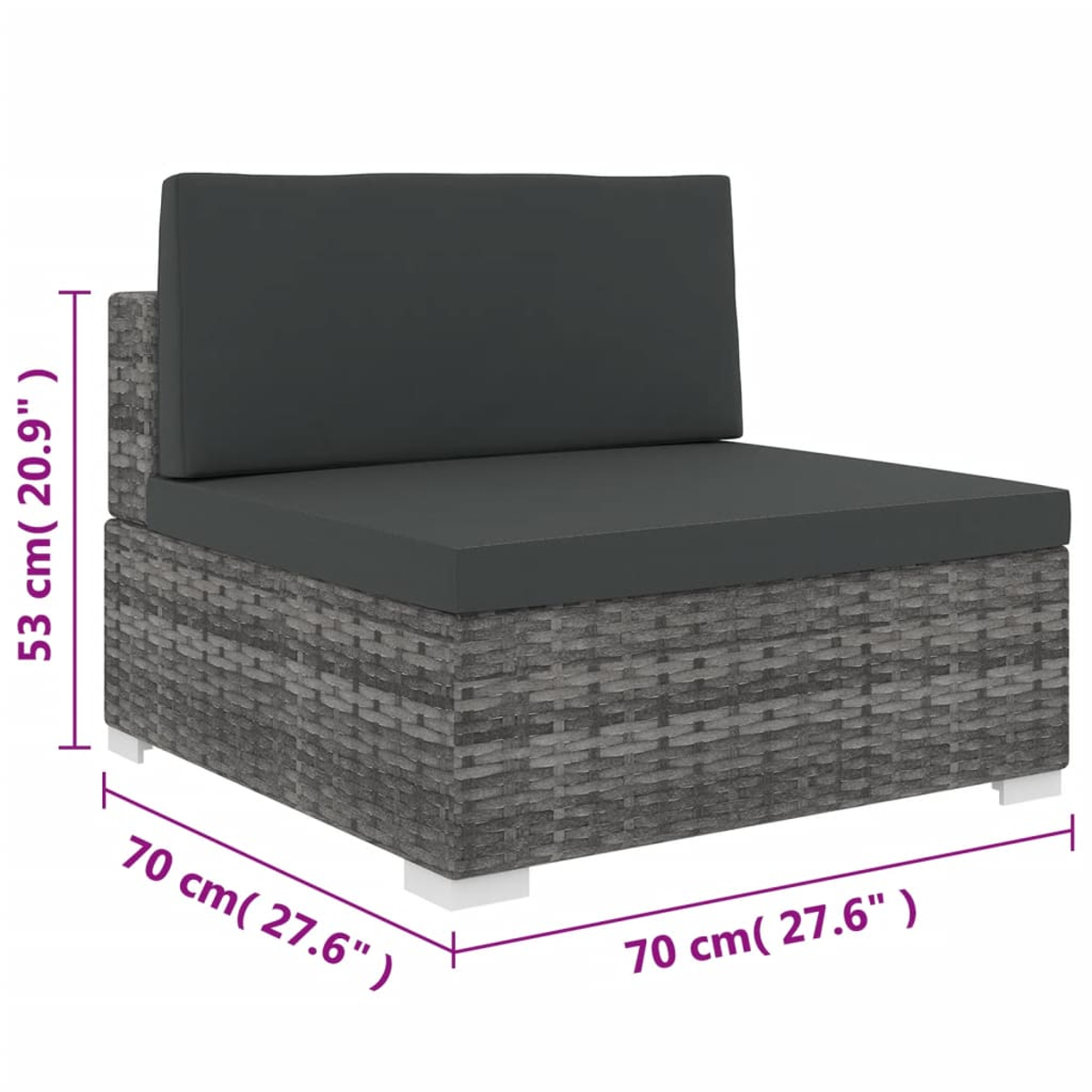 Grauer Rattan-Gartensofasitz mit dicken dunklen Kissen und Maßen von 70x70x53 cm auf weißem Hintergrund.