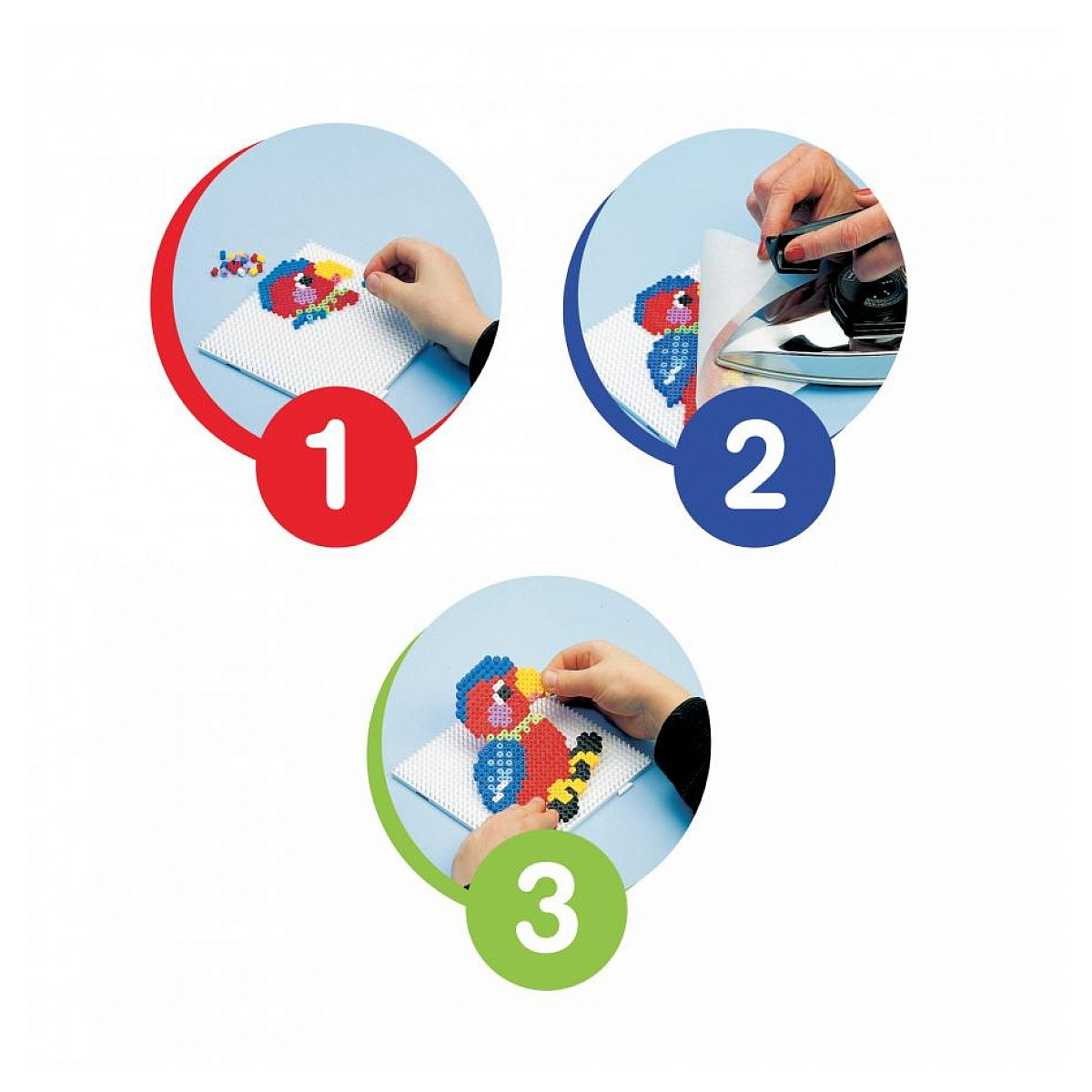 Drei Schritte zur Erstellung eines Bügelperlen-Papageis: 1. Perlen legen, 2. Aufbügeln, 3. Abziehen.