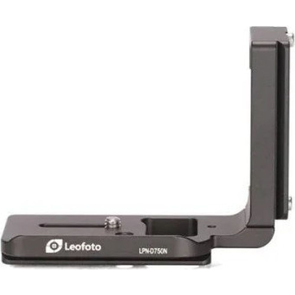 Schwarze Leofoto L-Halterung für Kamera, Modell LPN-D750N, auf weißem Hintergrund.