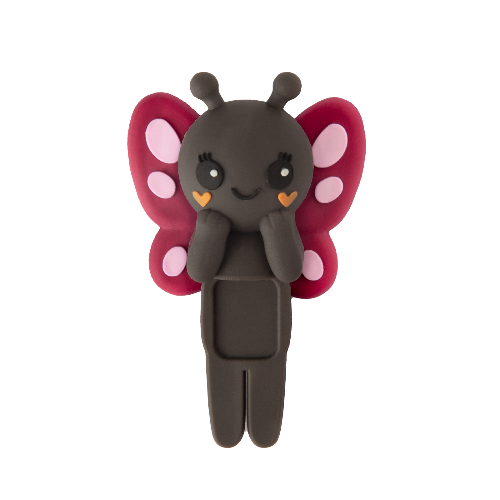 Un lindo accesorio de mariposa gris oscuro con alas rosas, mejillas de corazón naranja y una cara sonriente sobre un fondo blanco.