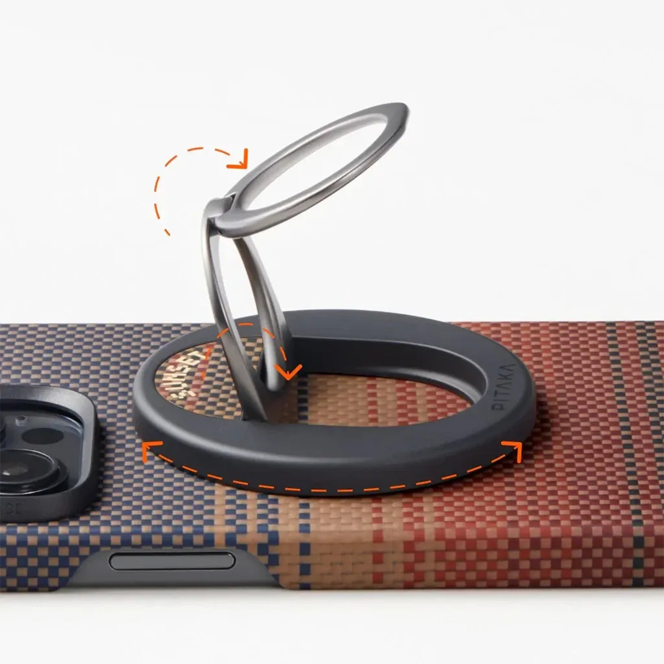 Un smartphone con funda de cuadros y un anillo metálico plegable en la parte trasera.