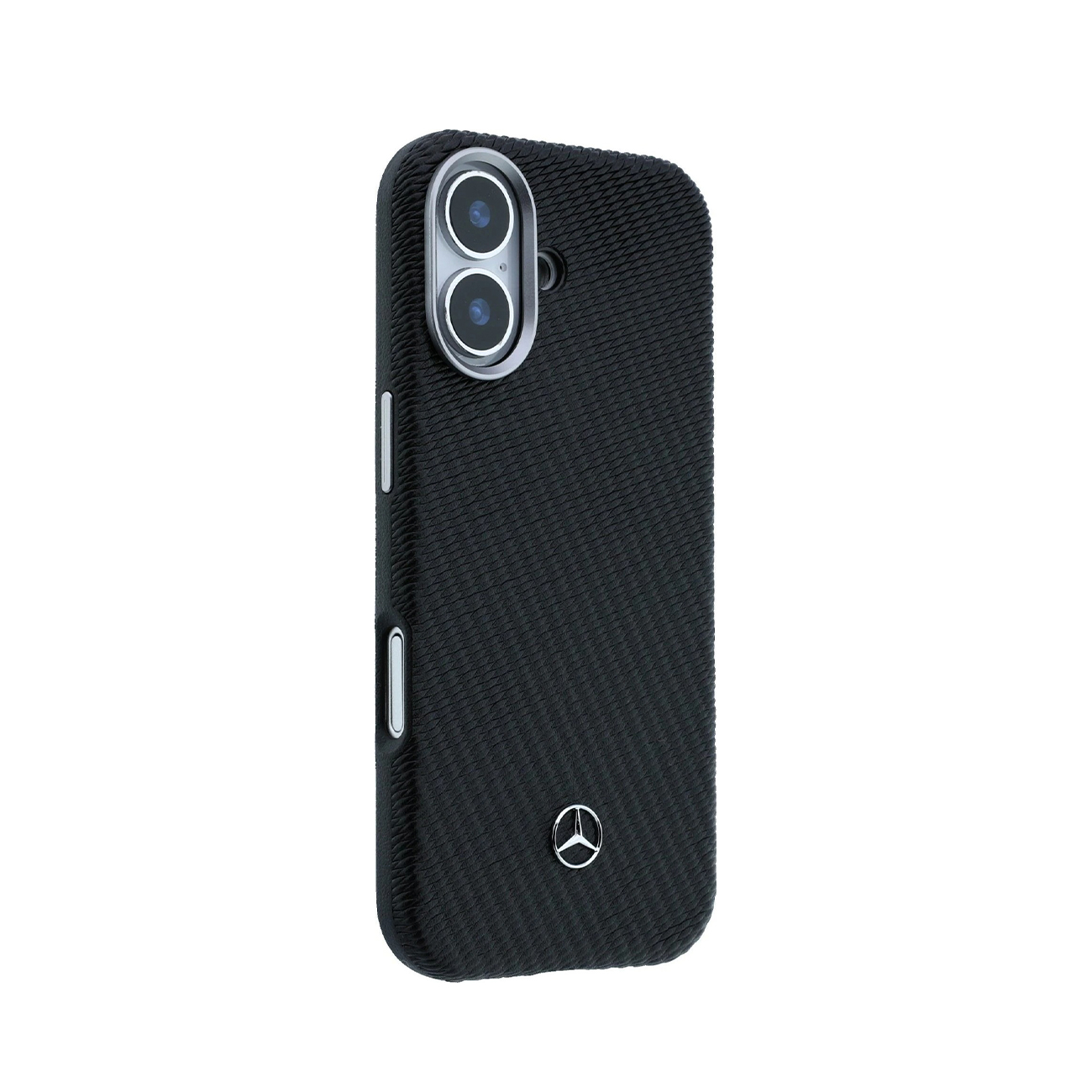 Funda de móvil negra con patrón texturizado, doble cámara y logotipo de Mercedes abajo.