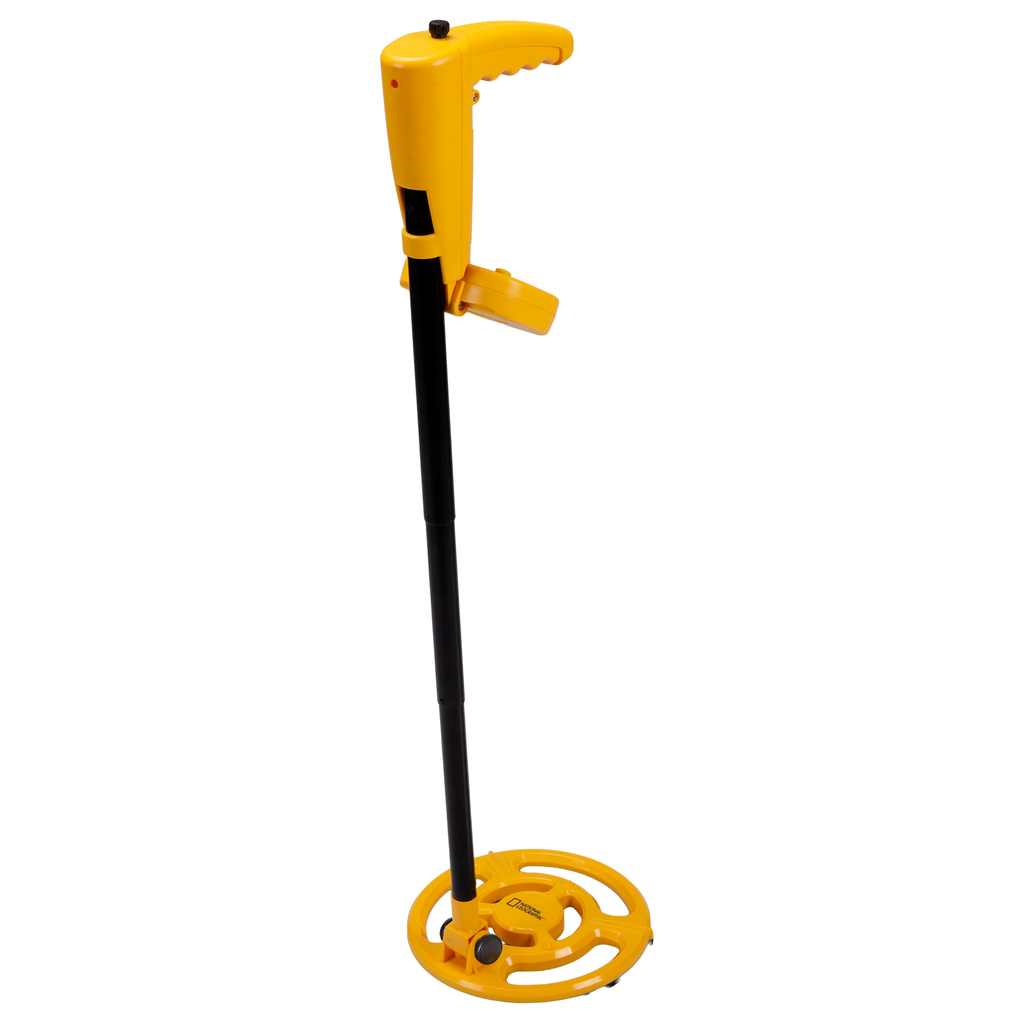 Detector de metales amarillo y negro con mango ajustable y bobina redonda sobre fondo blanco.