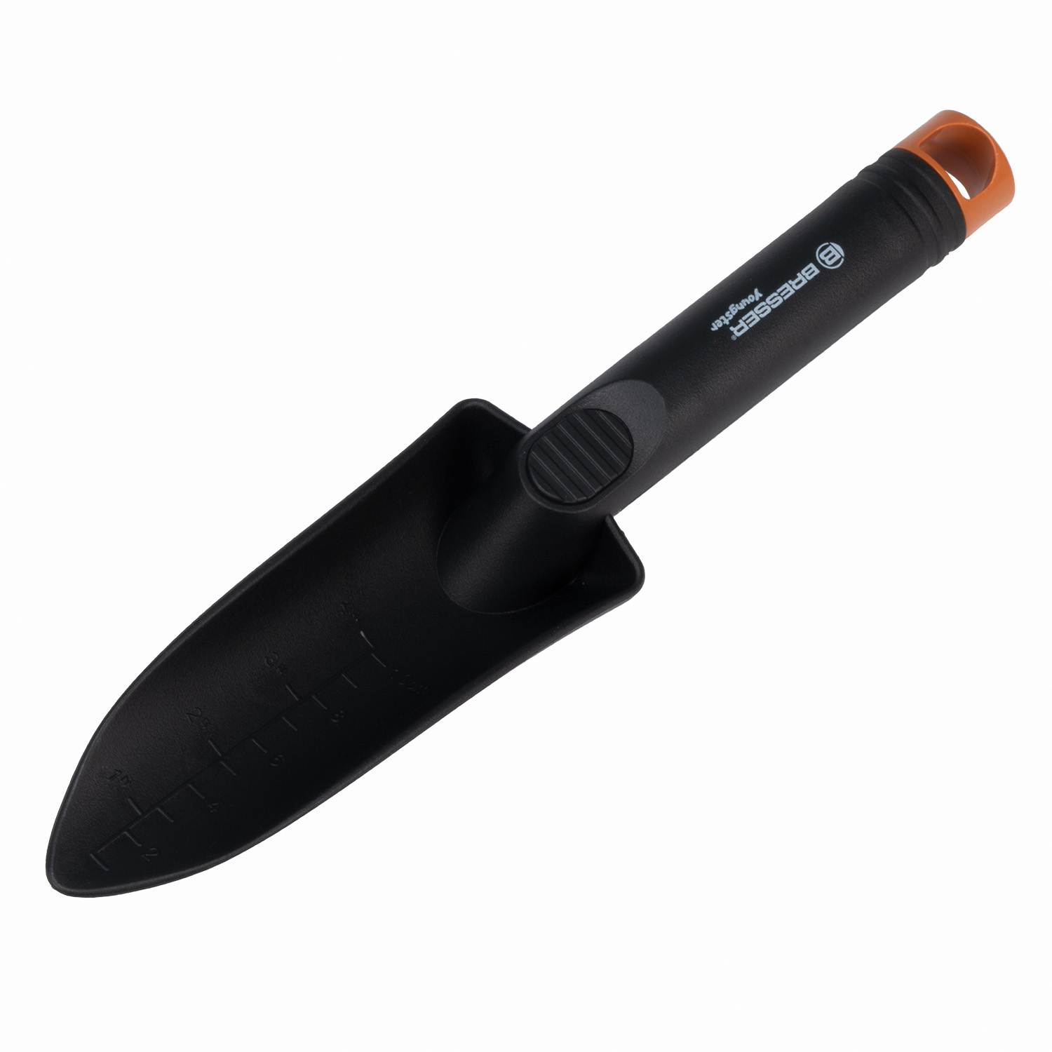 Una pala de jardinería de plástico negro con tapa naranja en el mango y marcas de medición.