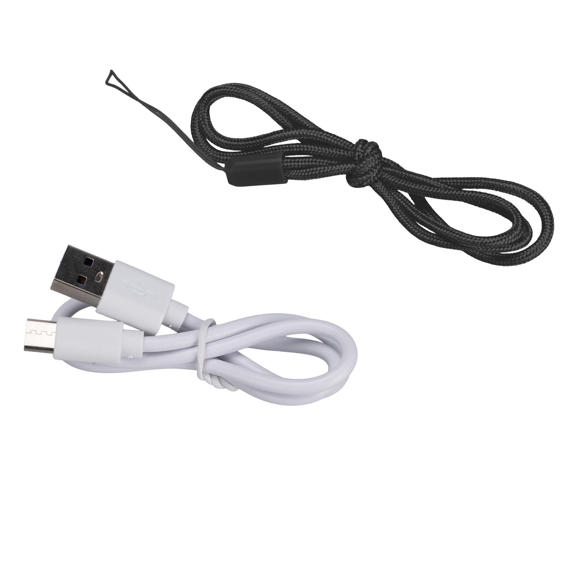Un cable de carga USB blanco y una correa de tela negra con un lazo sobre fondo blanco.