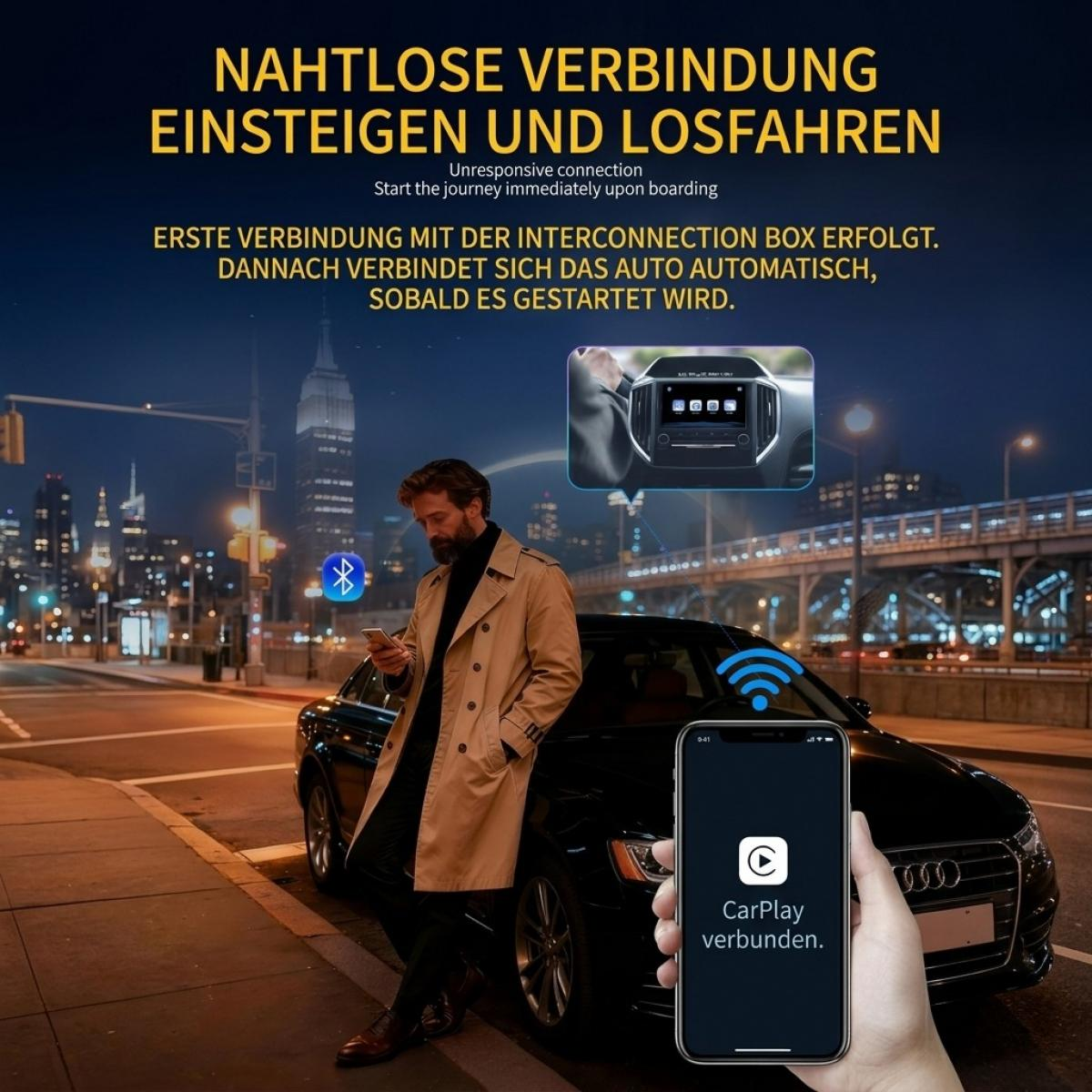 Ein Mann lehnt nachts an einem Auto und hält ein Telefon mit CarPlay-Verbindung vor einer Stadtsilhouette.