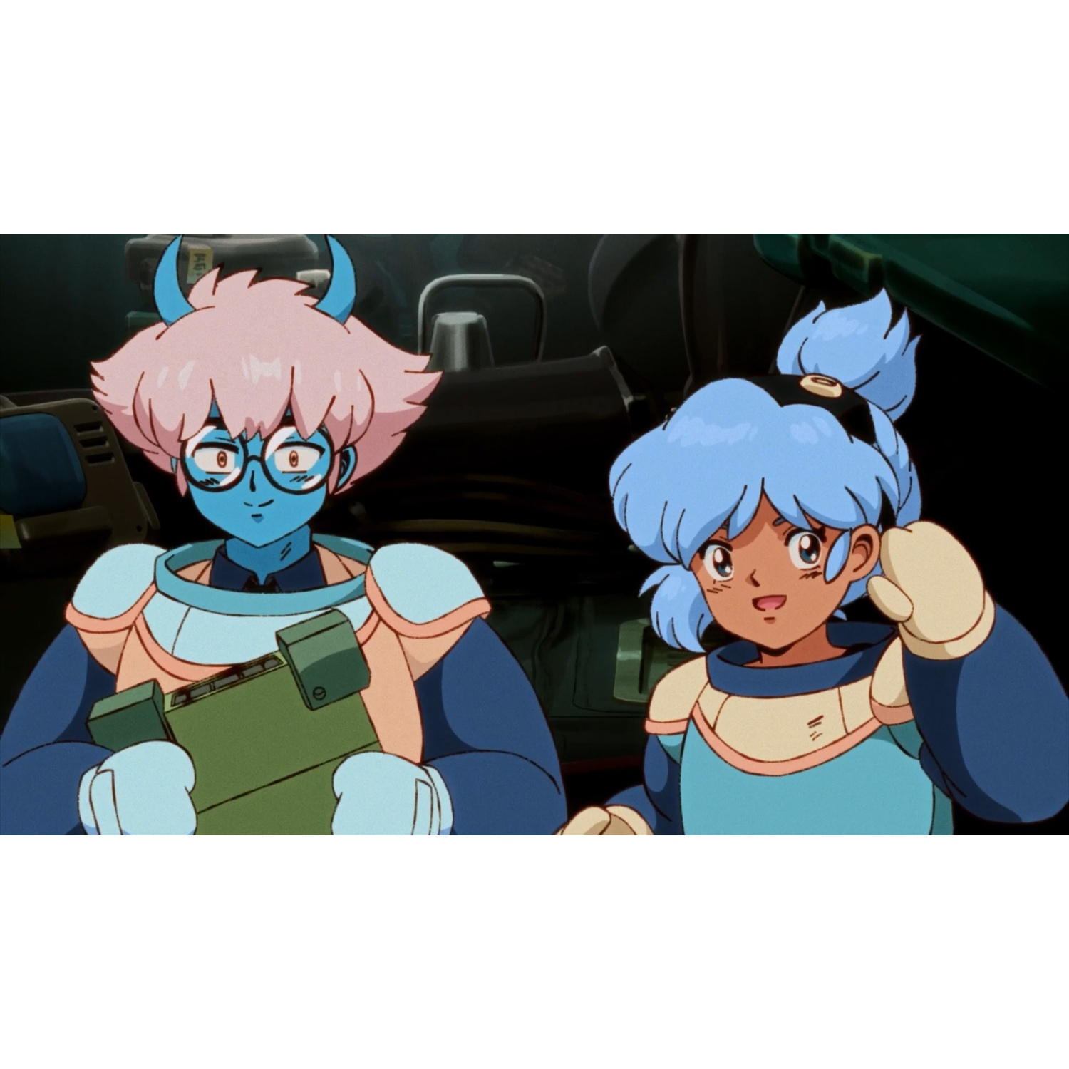 Due personaggi in stile anime con tute spaziali e sfondo tecnico.