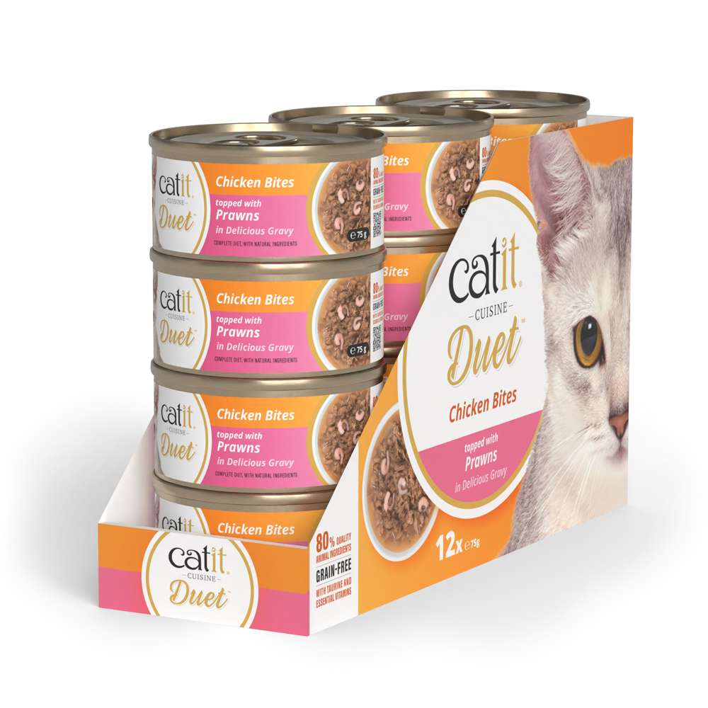 Un paquete de doce latas de comida para gatos Catit Duet, trozos de pollo con gambas, con imagen de gato.