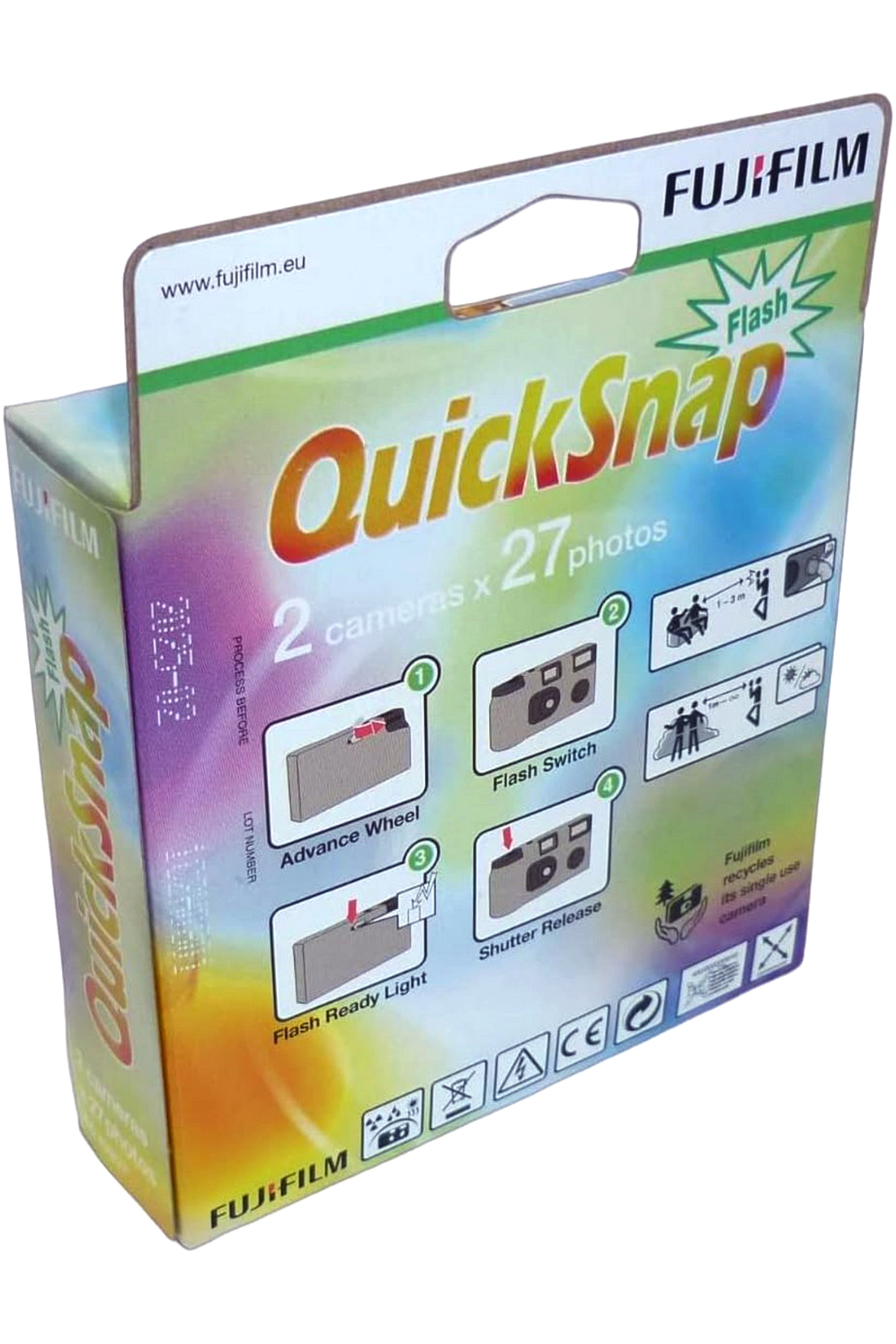 Talimatlar ve renkli grafikler içeren Fujifilm QuickSnap Flash tek kullanımlık kamera ambalajı.