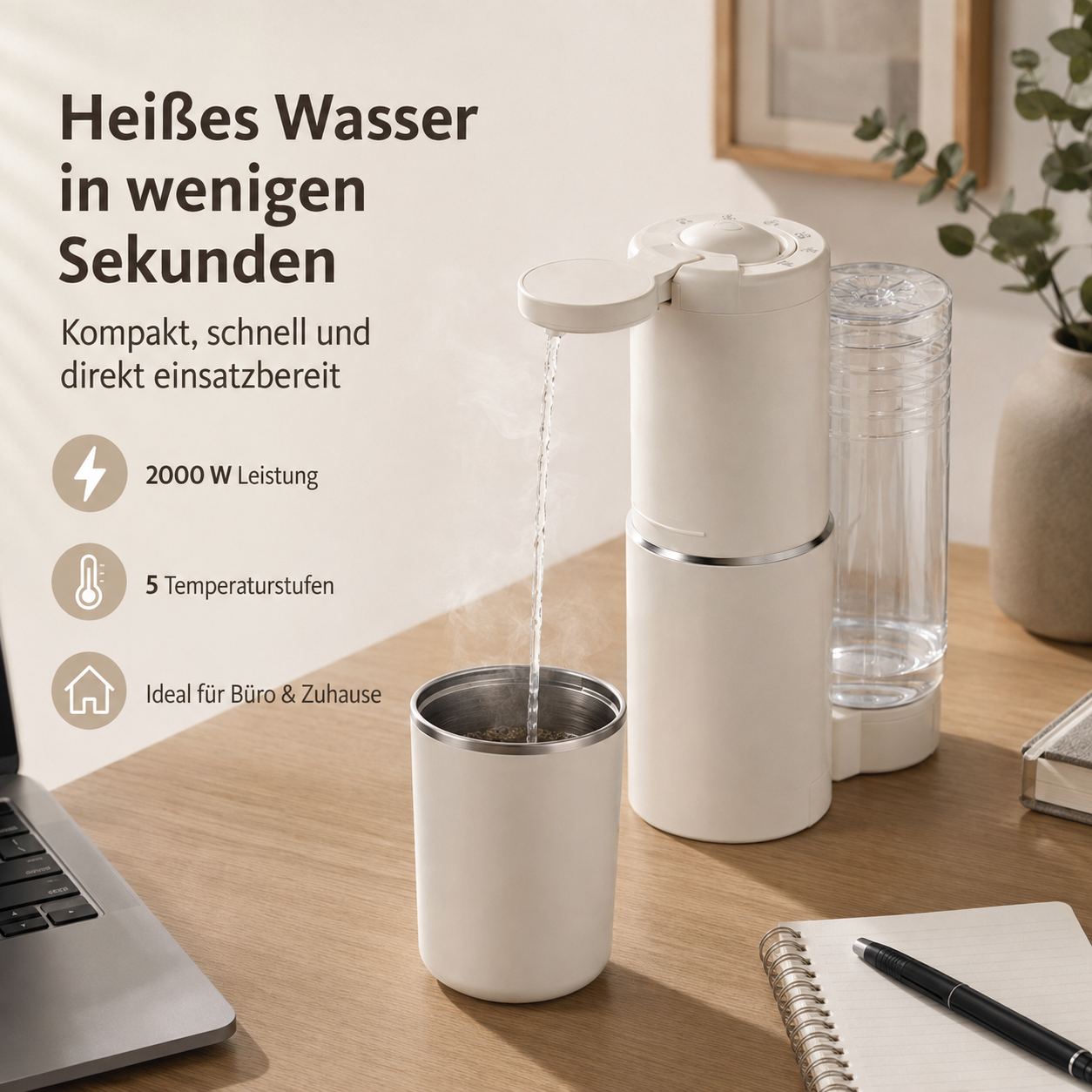 Kompakter, weißer Heißwasserdispenser auf Holztisch, der Wasser in einen Becher gießt, mit deutschem Werbetext.