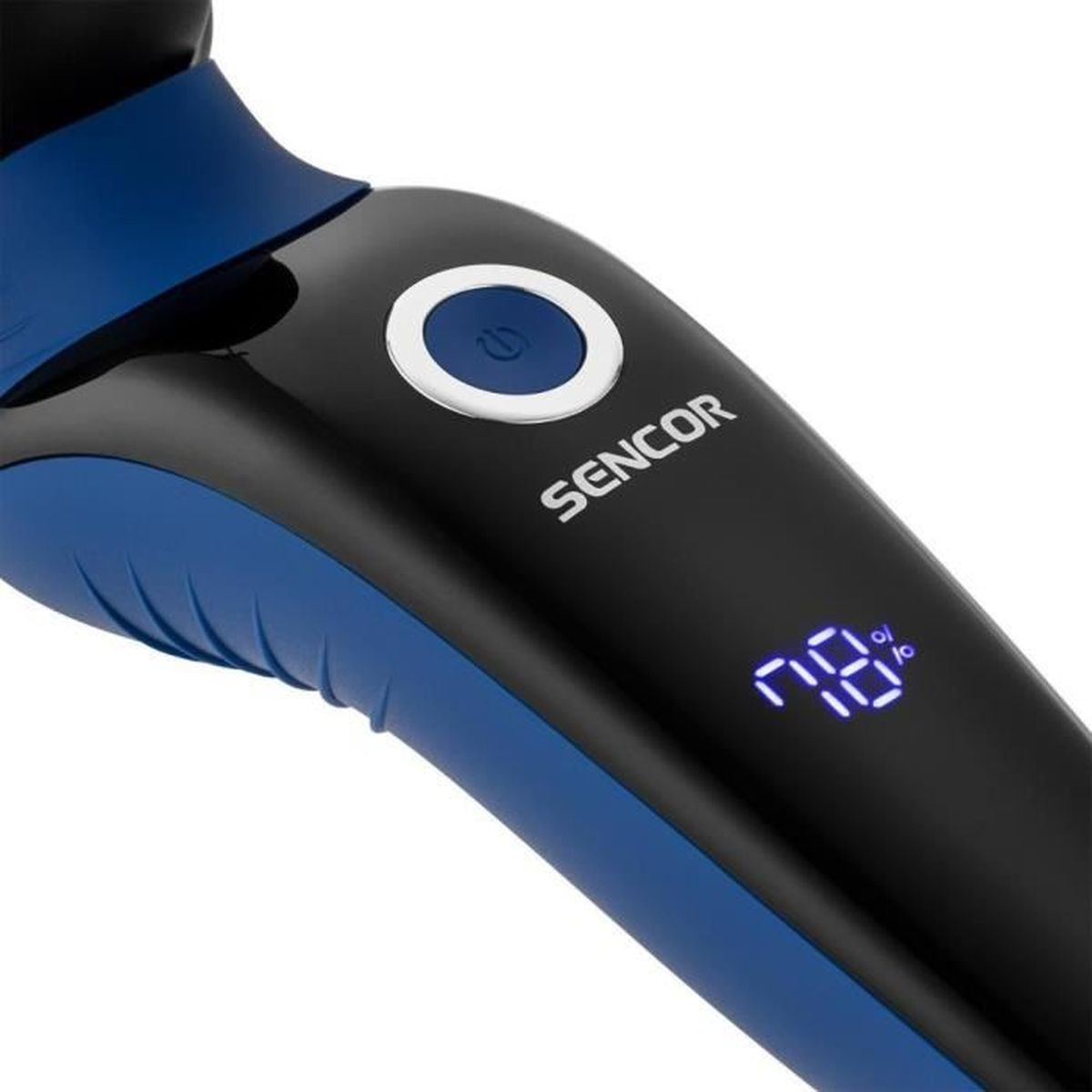Primo piano di un manico per rasoio Sencor nero e blu con pulsante di accensione e display digitale al 78%.