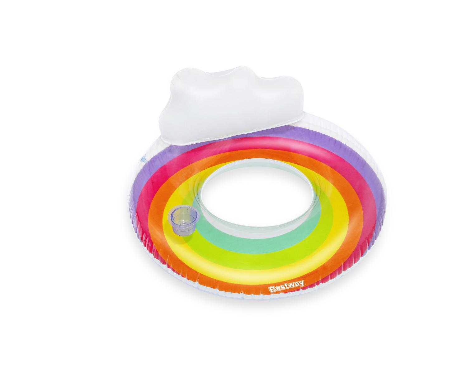 Un flotador de piscina de arcoíris colorido con un reposacabezas de nube blanca y un portavasos sobre fondo blanco.