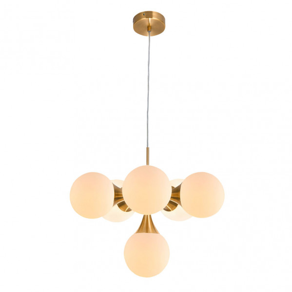 Lámpara colgante de color dorado con múltiples esferas de vidrio blanco.
