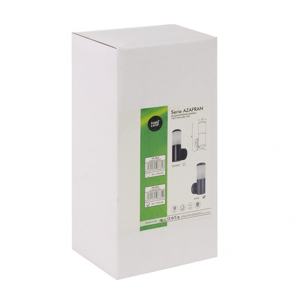 Una caja de producto blanca con una etiqueta verde muestra ilustraciones y códigos de barras de un aplique.
