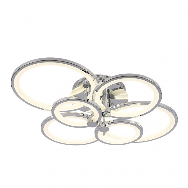 Moderna lámpara de techo de metal cromado con múltiples anillos iluminados sobre fondo blanco.