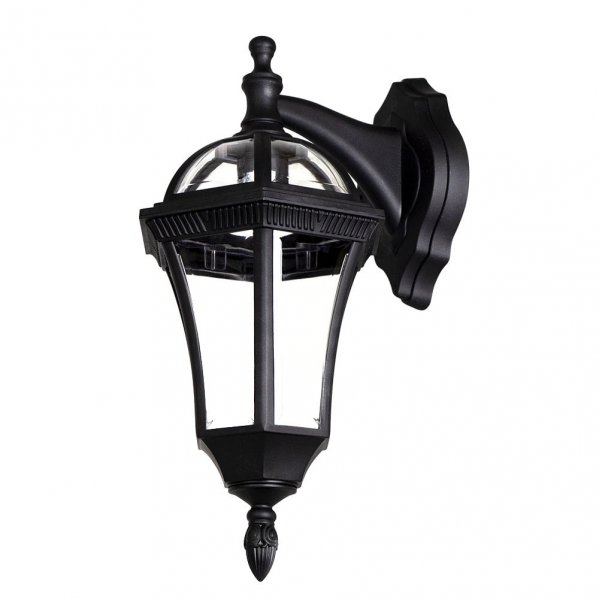 Un farol de pared negro con brazo curvo y cristales transparentes sobre fondo blanco.