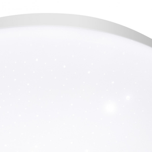 Lámpara de techo redonda y blanca con efecto de cielo estrellado brillante y borde blanco.
