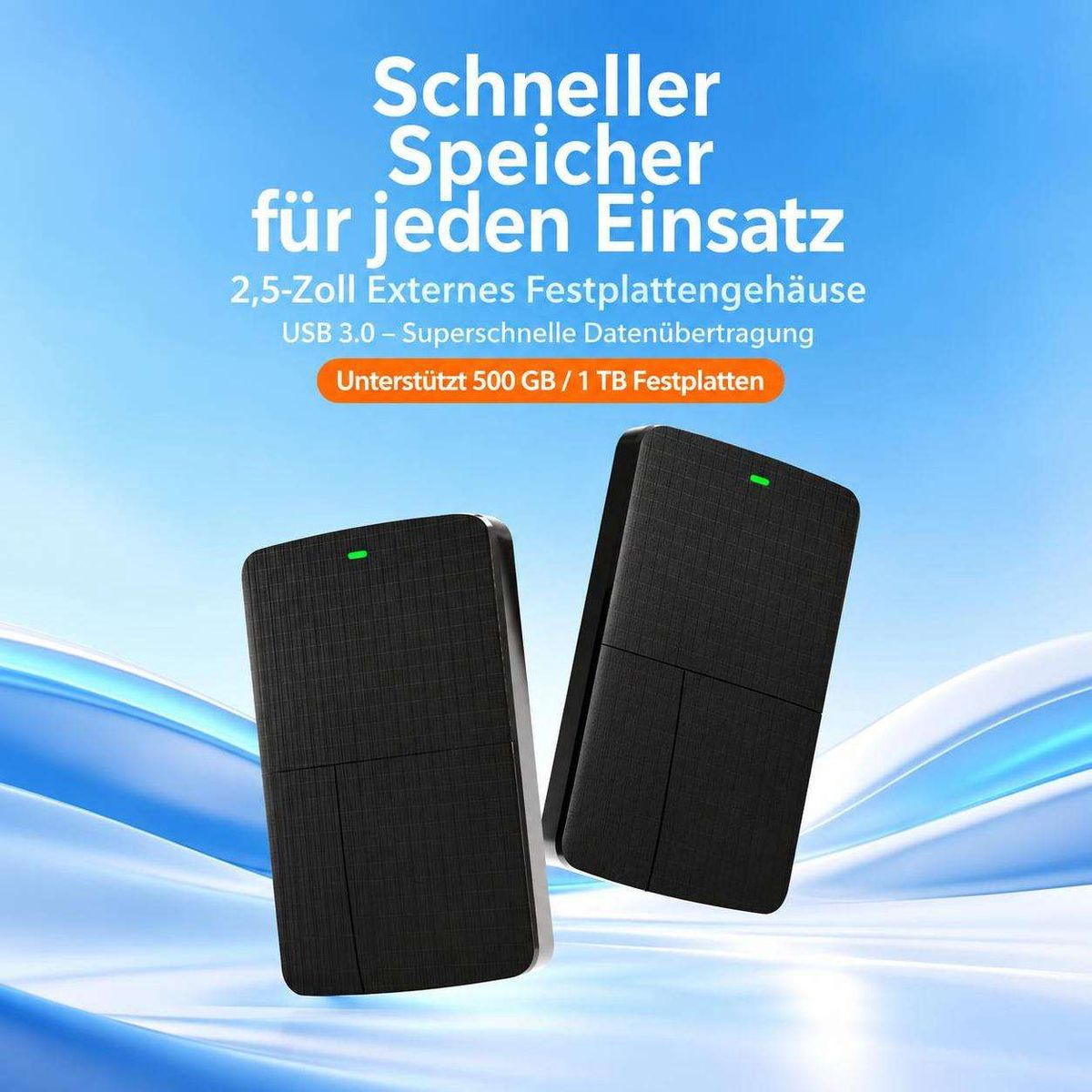 Zwei schwarze externe Festplattengehäuse vor einem blau-weißen Hintergrund mit deutscher Textwerbung.