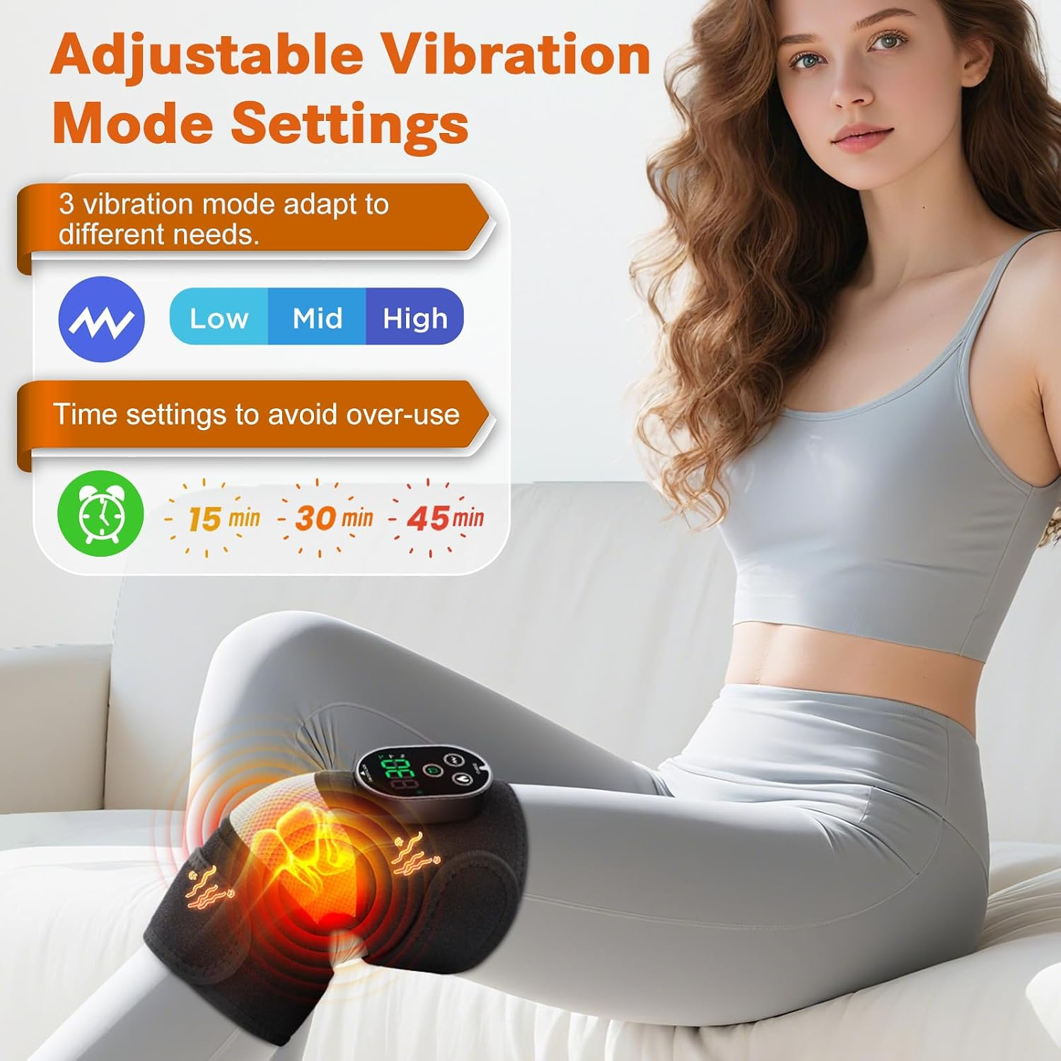 Eine Frau trägt ein beheiztes Knie-Massagegerät mit digitalen Einstellungen für verstellbare Vibrationsmodi.
