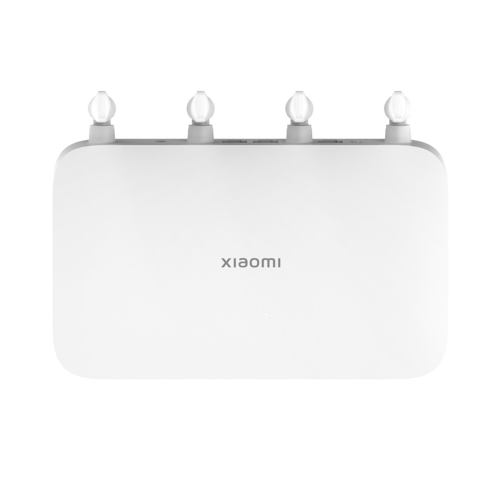 Un router Xiaomi bianco con quattro antenne esterne in alto, su sfondo bianco.