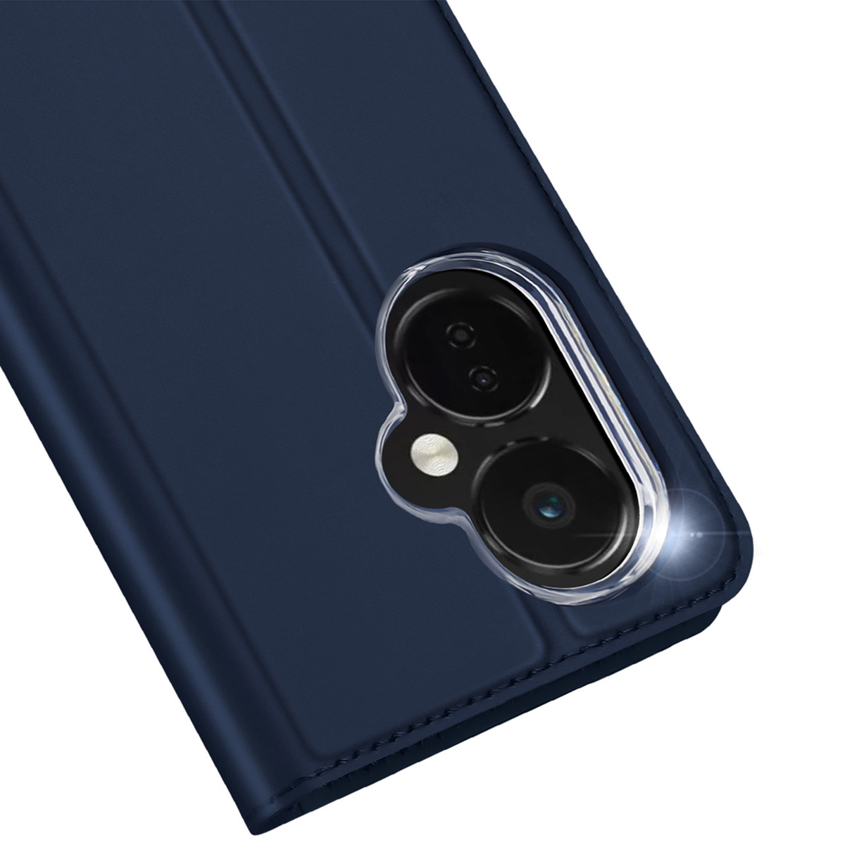 Una funda de teléfono azul oscuro con un recorte para la cámara dual en la parte posterior.