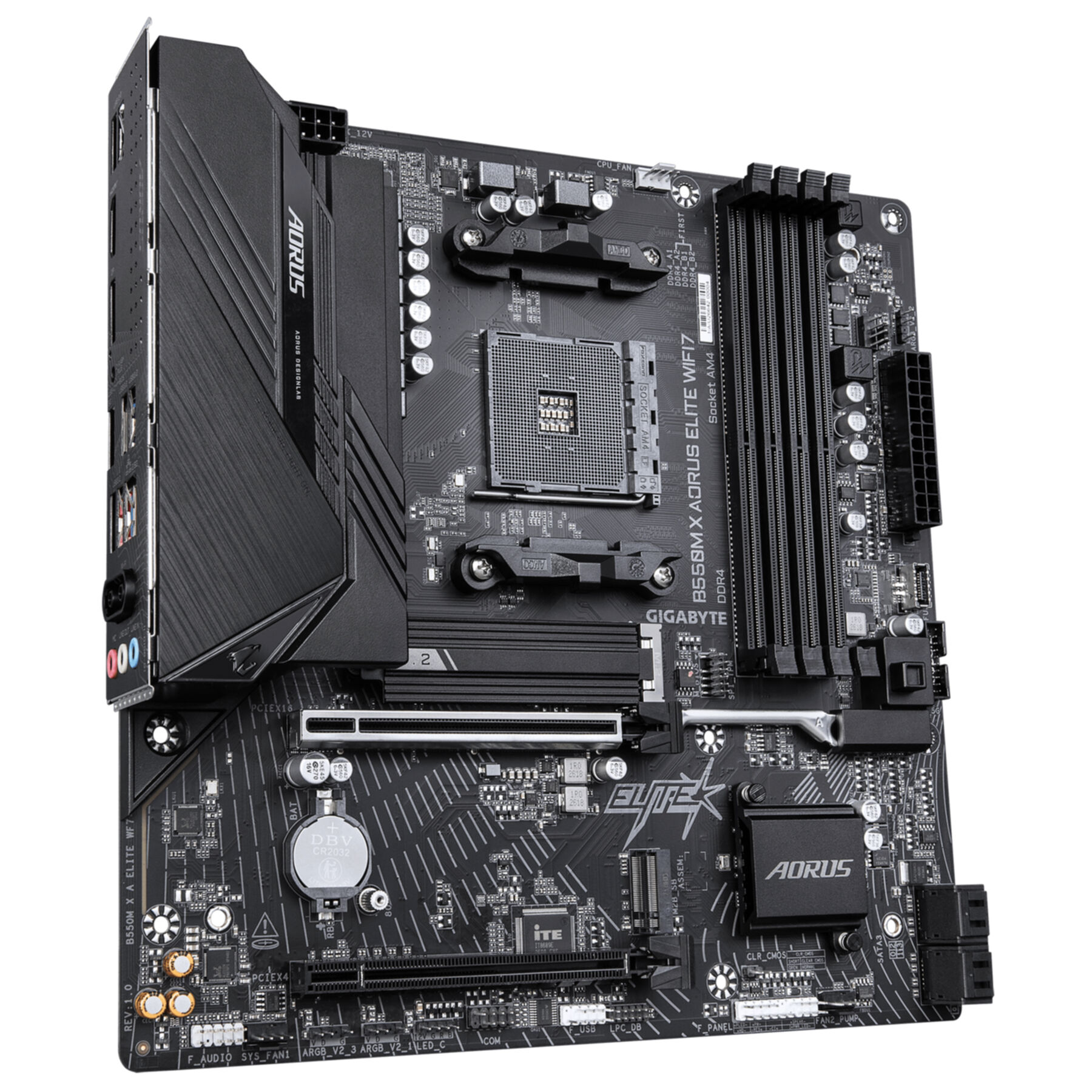 Placa base negra Gigabyte B550M Aorus Elite con zócalo de CPU, ranuras RAM y disipadores.