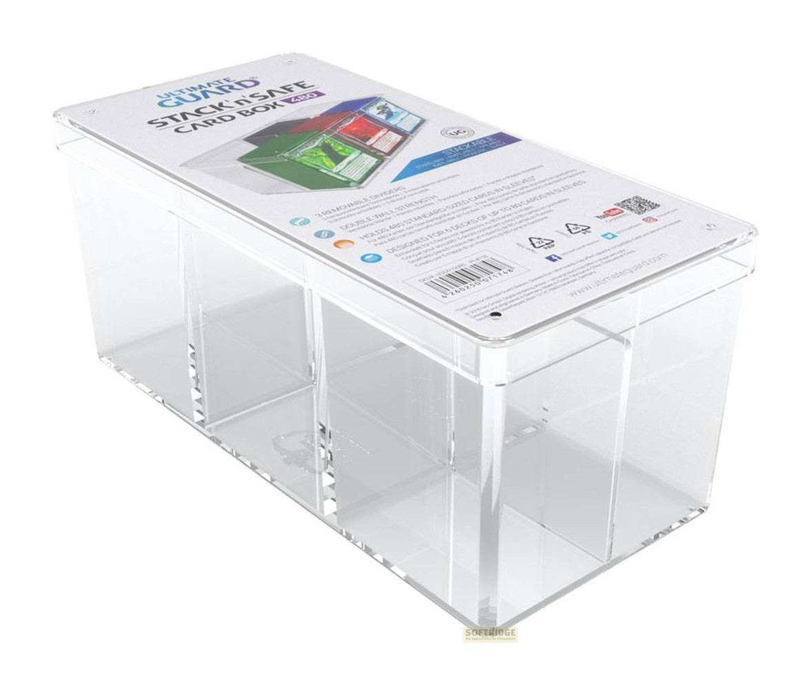 Boîte de rangement pour cartes Ultimate Guard transparente avec couvercle amovible sur fond blanc.
