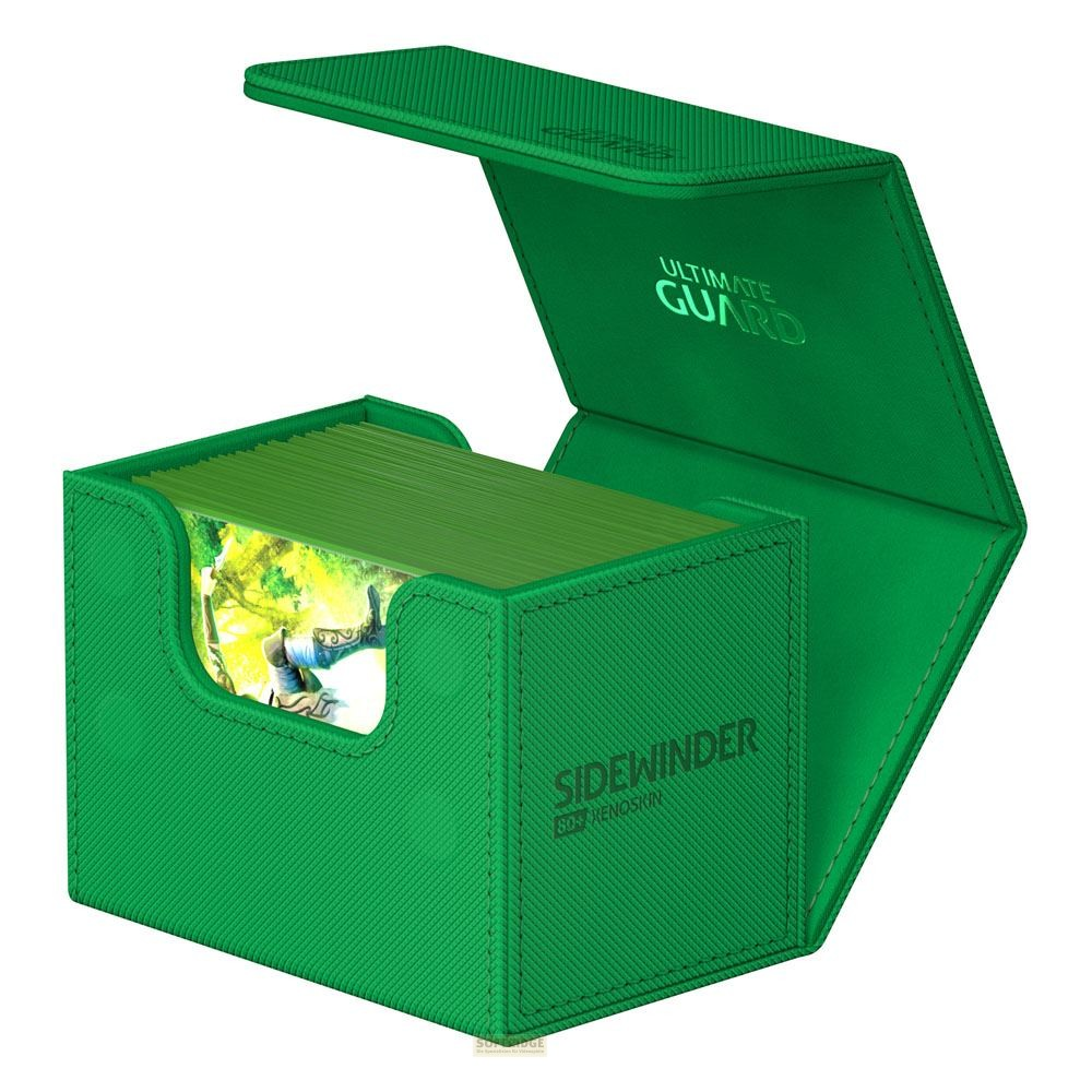 Boîte de deck verte Ultimate Guard Sidewinder, ouverte avec des cartes.