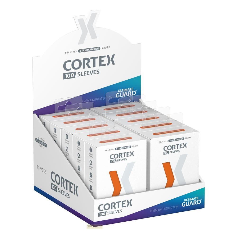 Boîte de présentation contenant dix paquets de protège-cartes Ultimate Guard Cortex.