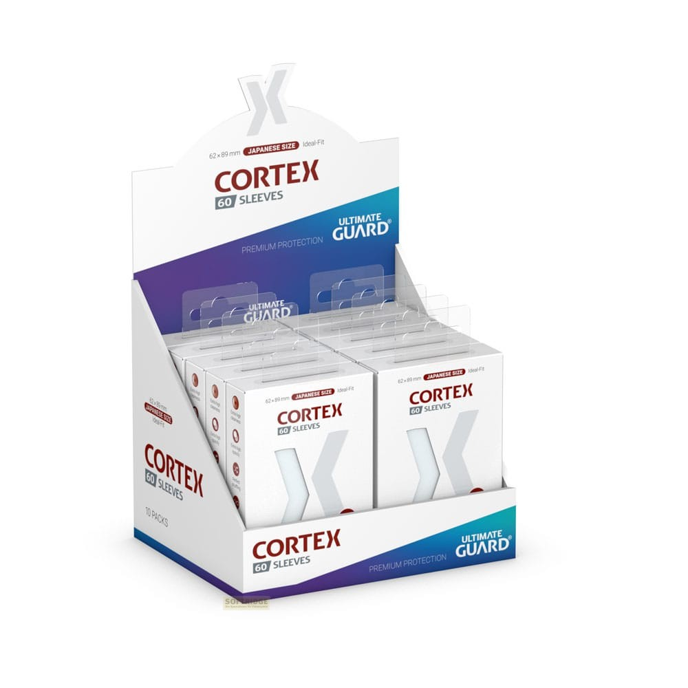 Un présentoir contenant plusieurs paquets de protège-cartes Cortex 60 taille japonaise par Ultimate Guard.
