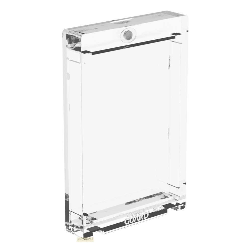 Un porte-carte de collection en acrylique transparent avec une fermeture magnétique.